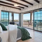 Costa Roja Con Vistas Al Mar, Piscinas, Jacuzzi, Mini Golf Y Padel En Montana Roja ヴィラ