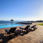 ヴィラ Costa Roja Con Vistas Al Mar, Piscinas, Jacuzzi, Mini Golf Y Padel En Montana Roja *