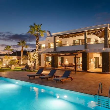 Costa Roja Con Vistas Al Mar, Piscinas, Jacuzzi, Mini Golf Y Padel En Montana Roja ヴィラ プラヤ・ブランカ