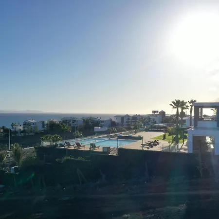 Costa Roja Con Vistas Al Mar, Piscinas, Jacuzzi, Mini Golf Y Padel En Montana Roja * Playa Blanca (Lanzarote)