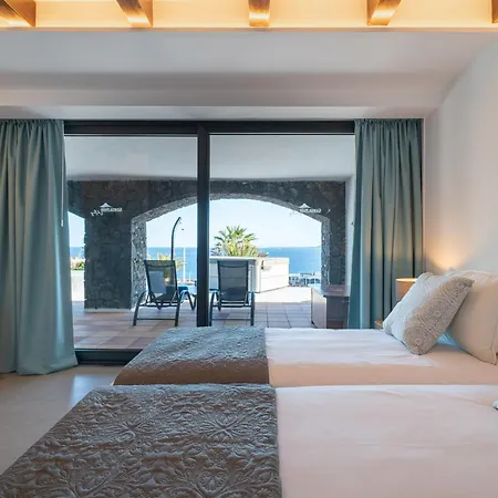 Costa Roja Con Vistas Al Mar, Piscinas, Jacuzzi, Mini Golf Y Padel En Montana Roja *