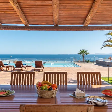 Costa Roja Con Vistas Al Mar, Piscinas, Jacuzzi, Mini Golf Y Padel En Montana Roja Villa *